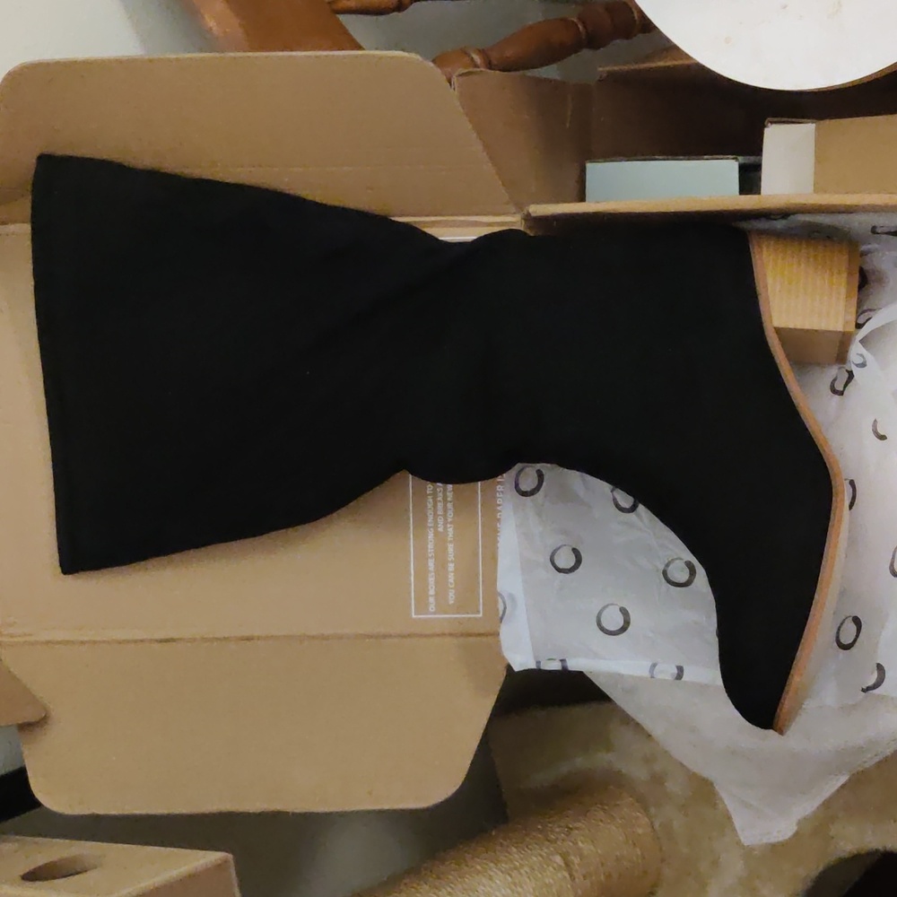 New 9.5 black suede-like Journee knee high boots